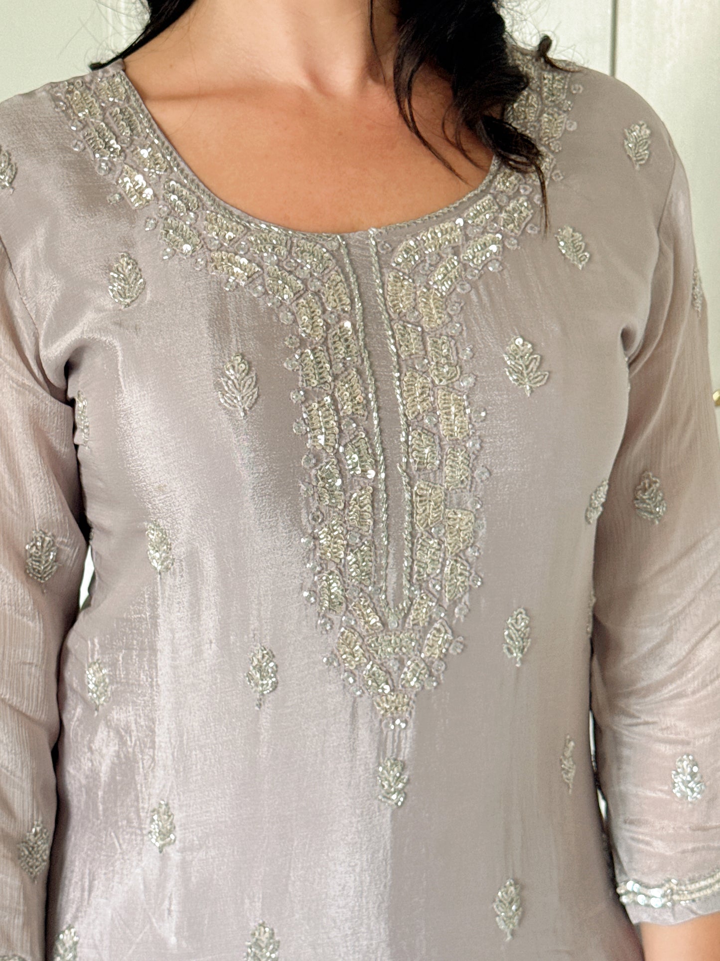 Amele Dusty Lilac Silk Blend Embroidered Kurta Palazzo Set