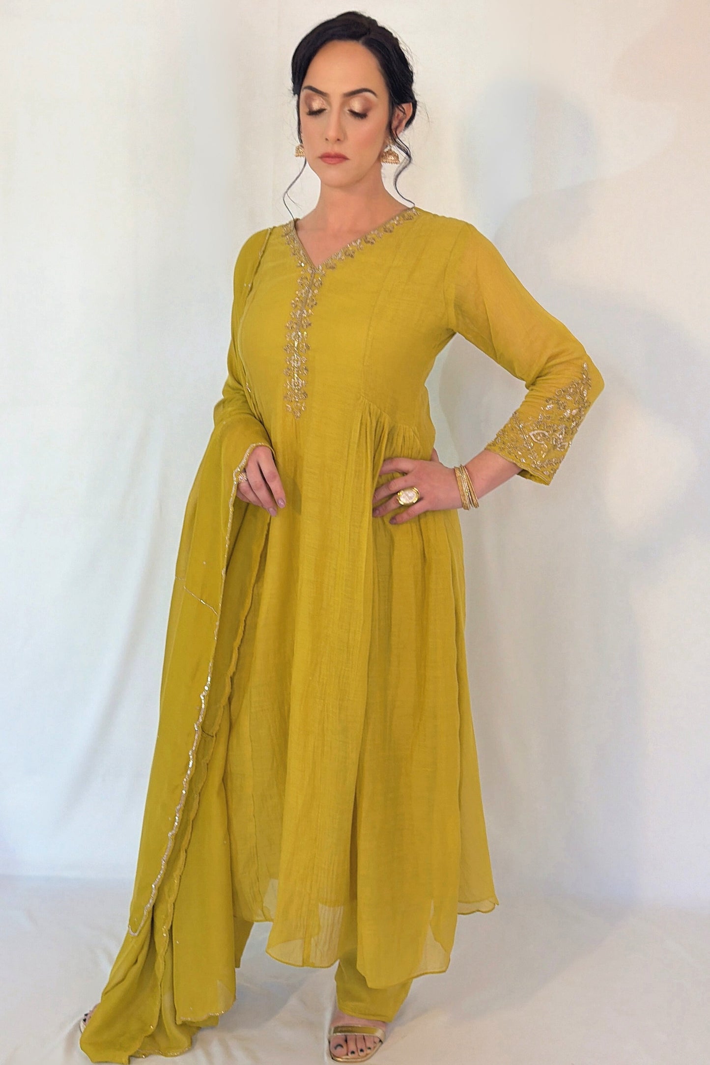 ALIA Green Mul Chanderi Embroidered Anarkali Suit Front 