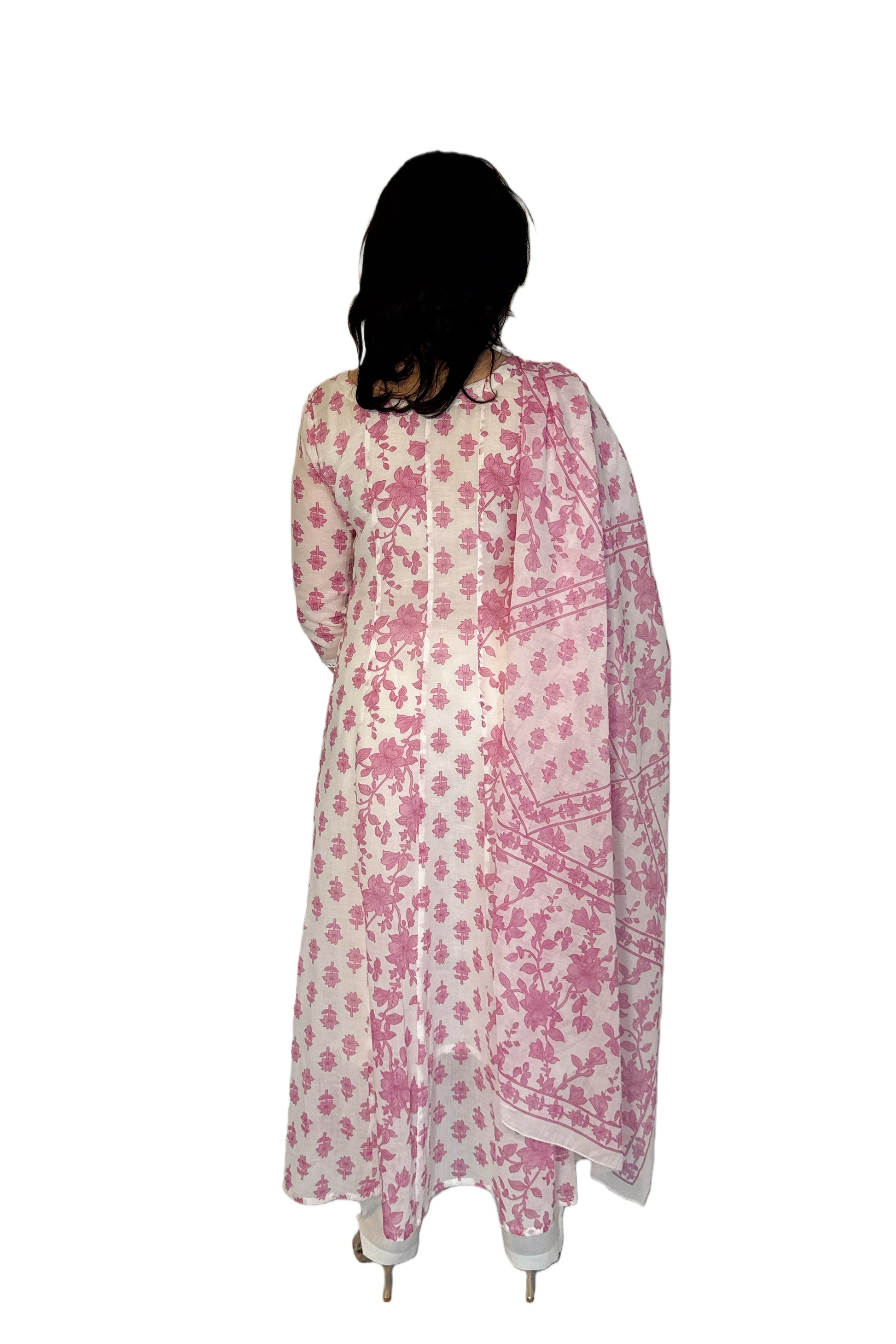 Alina Pink back