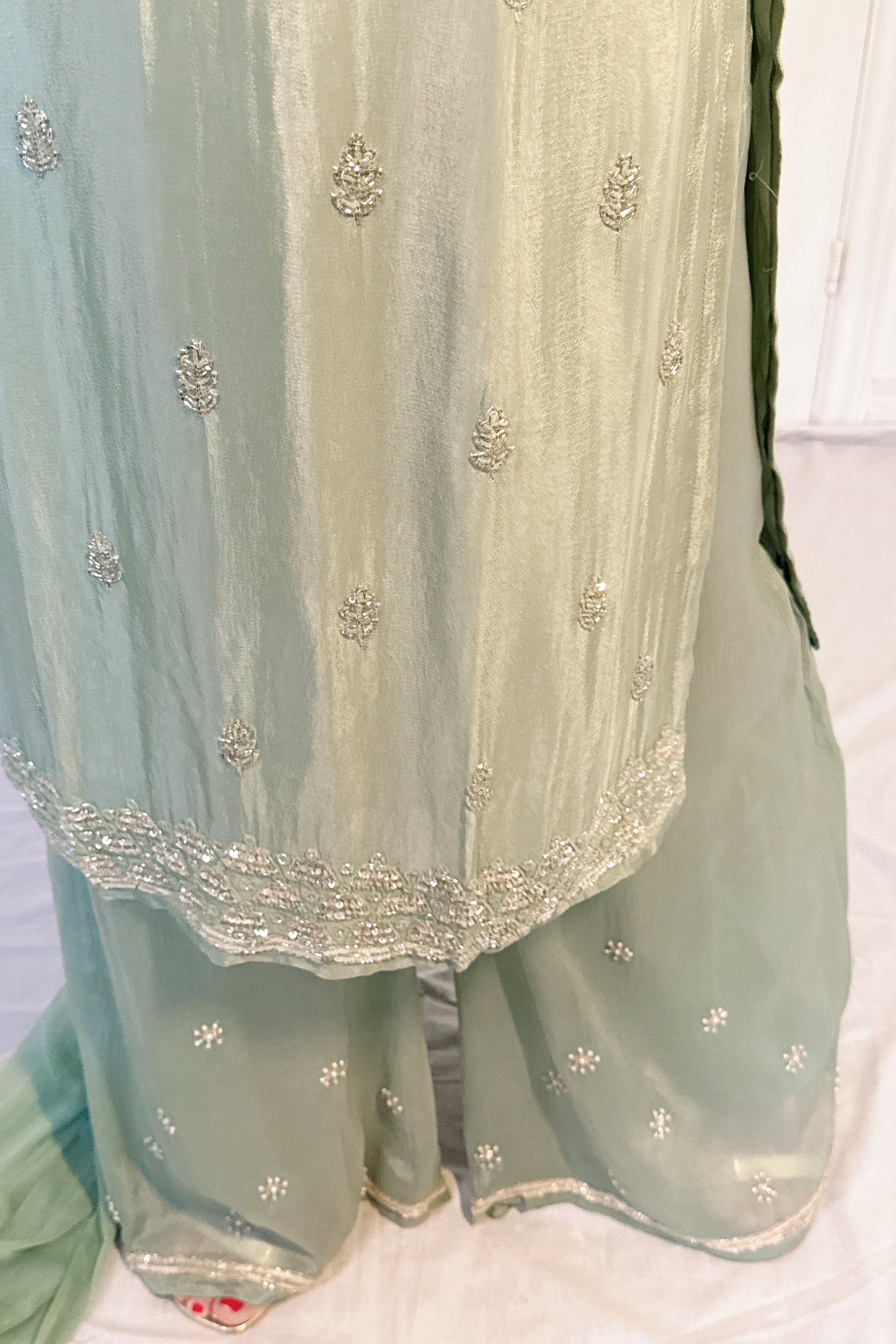 Amele green close up embroidery bottom