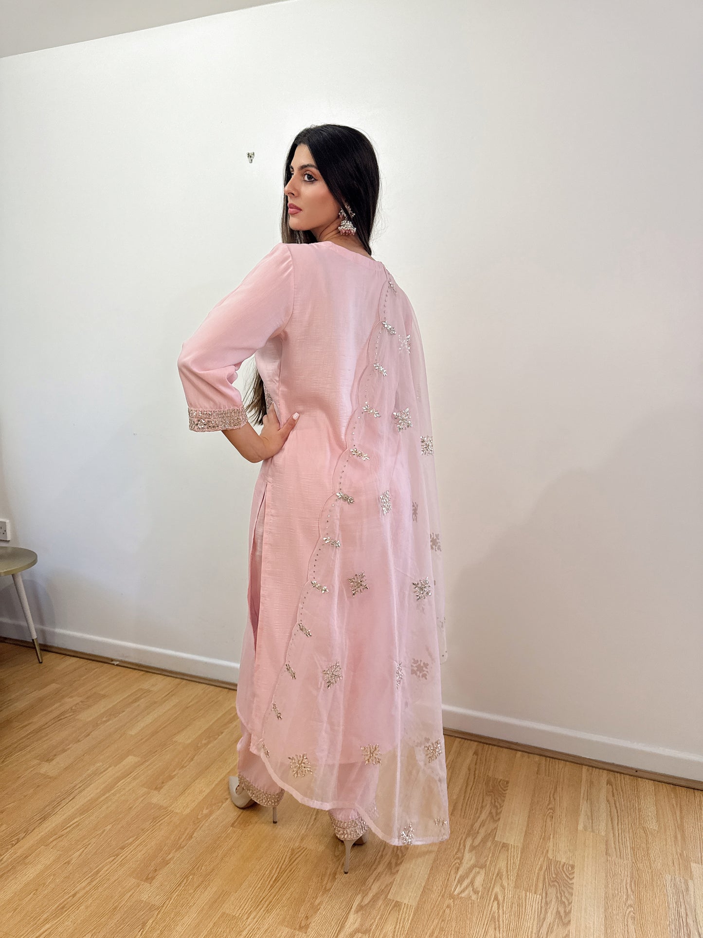 MYRAA – Light Pink Kurta Set