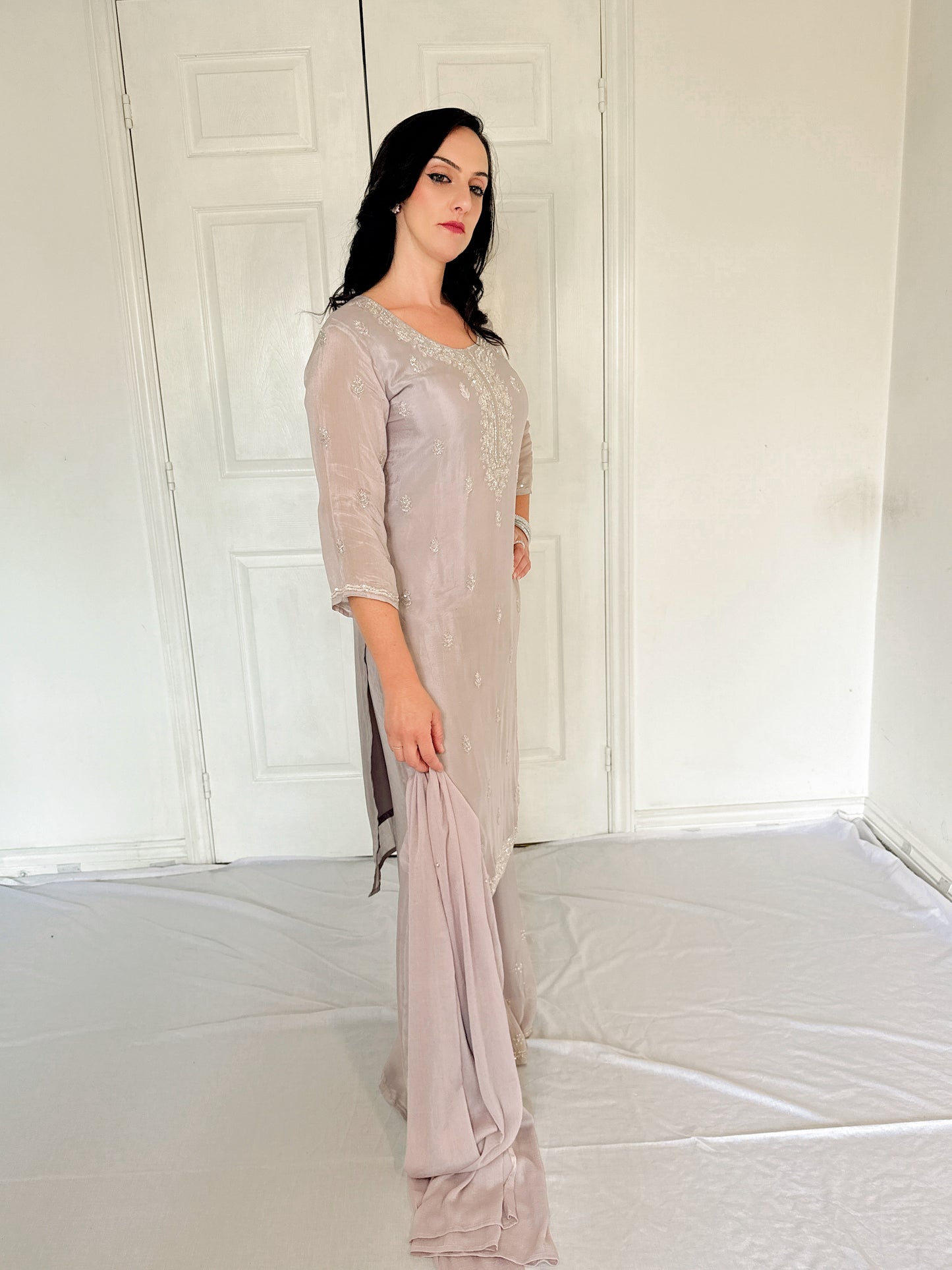 Amele Dusty Lilac Silk Blend Embroidered Kurta Palazzo Set