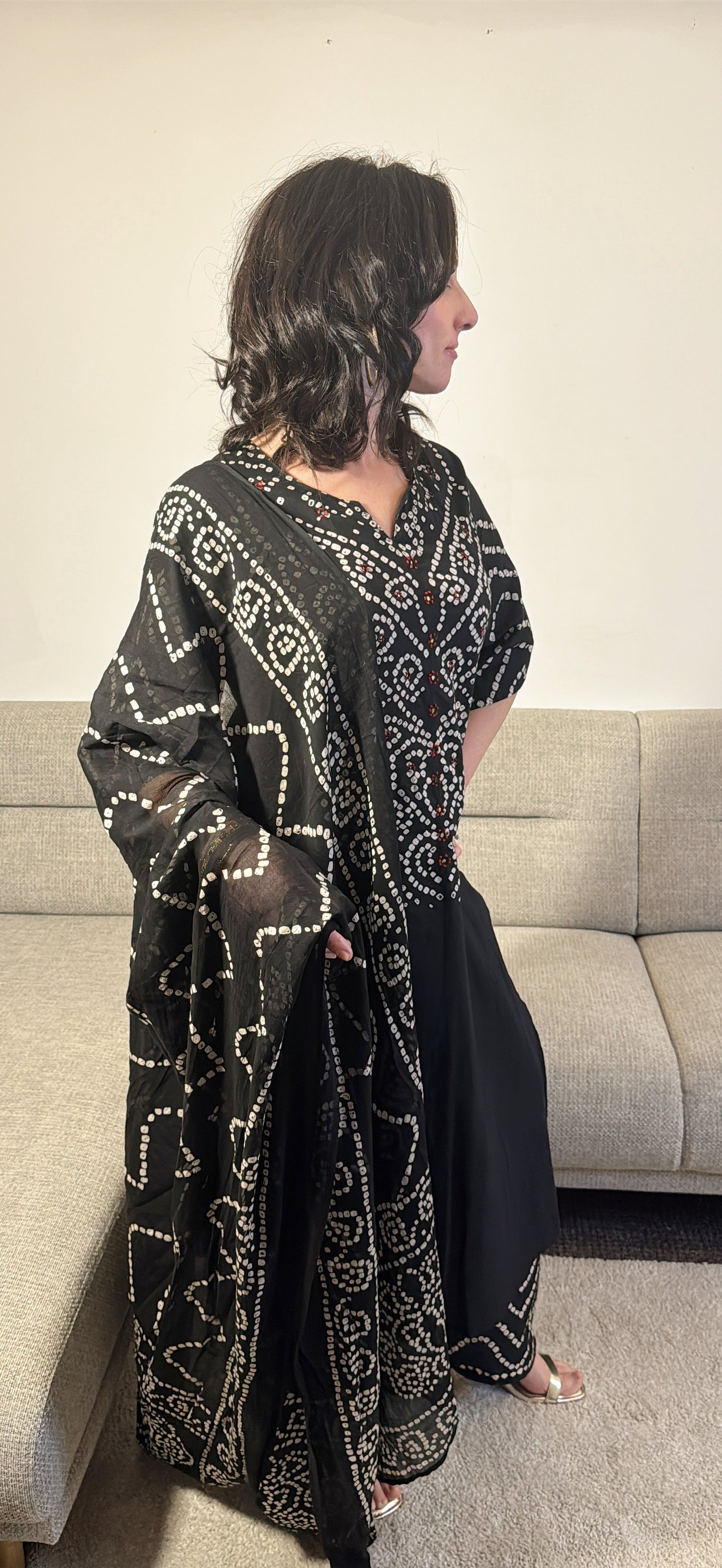 RIDHI – Black Bandhani Tie Dye Suit Set