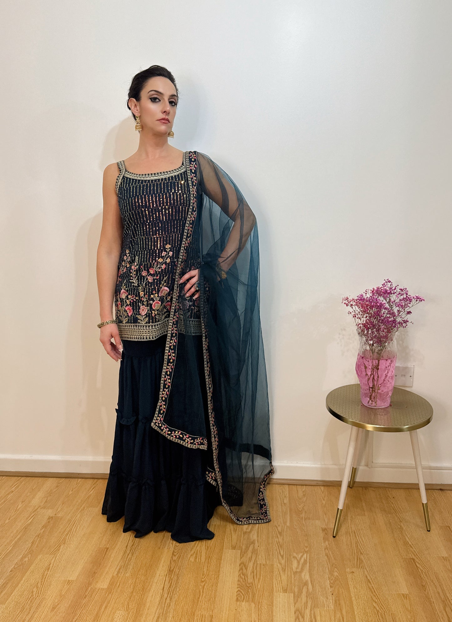 KIARA – Navy Sharara Set