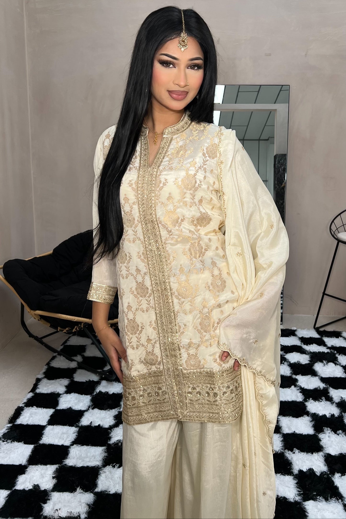 IMG_5300AYESHA  Luxury Cream and Gold Embellished Ethnic Set front  palazzo close up 