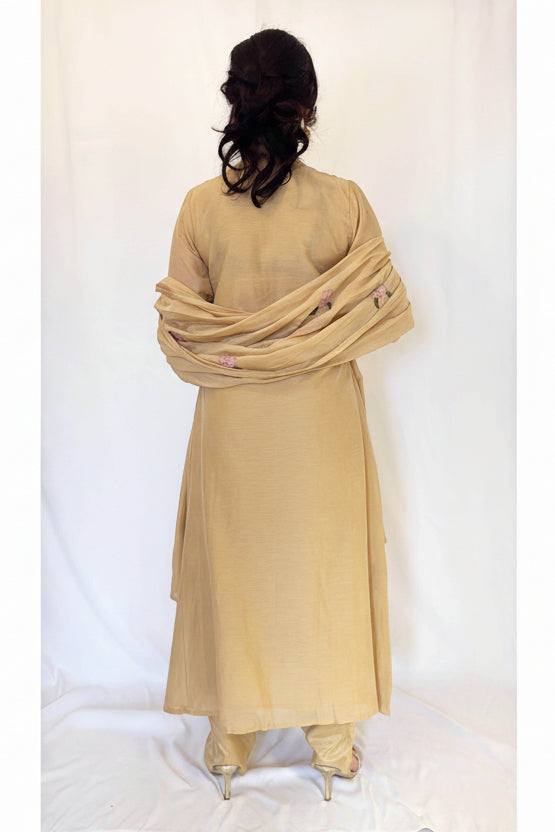 NOOR_Beige_Mul_Chanderi_Embroidered_Anarkali_Suit_Set_Ethnic_Wear  Back