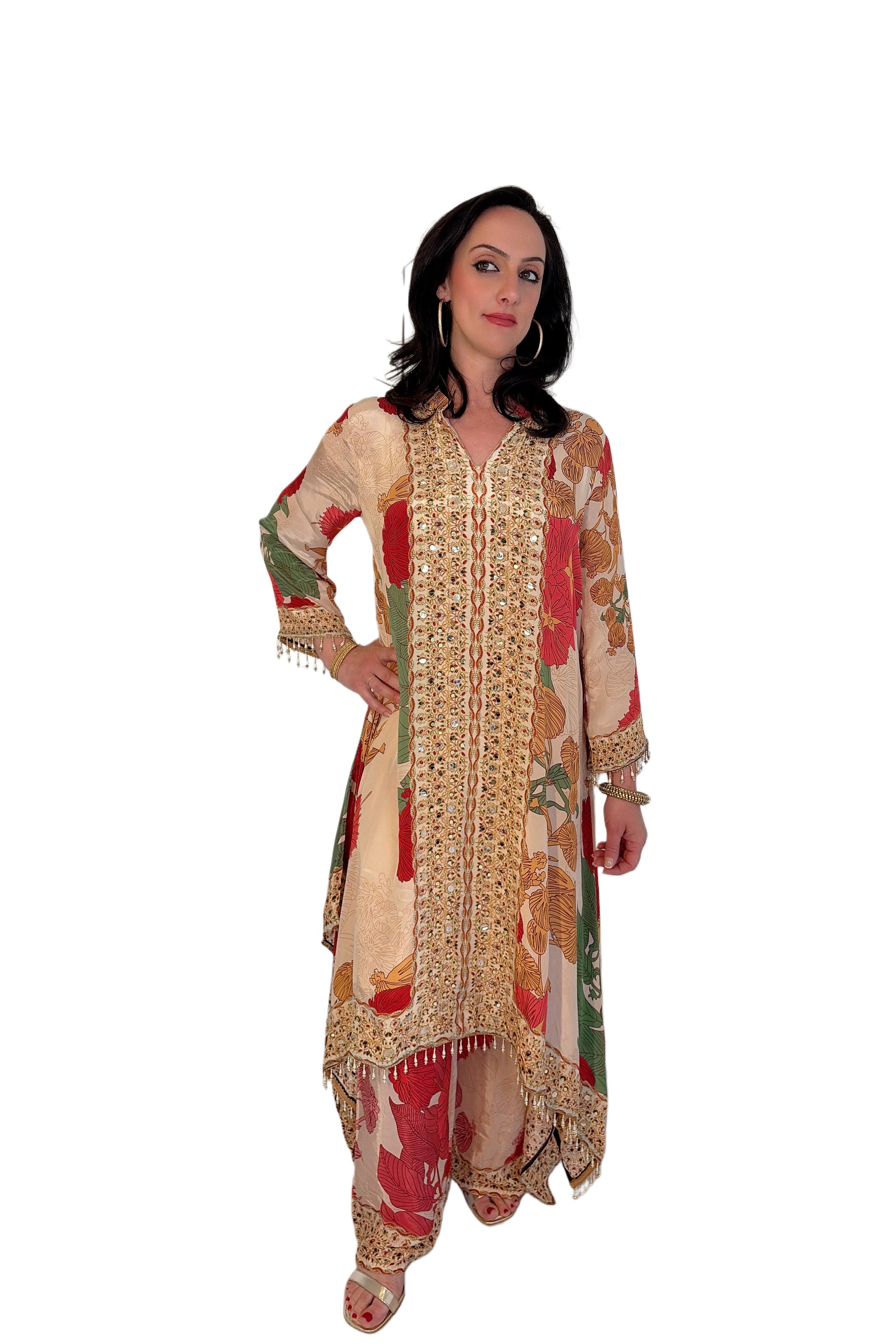 SAMAIRA front 